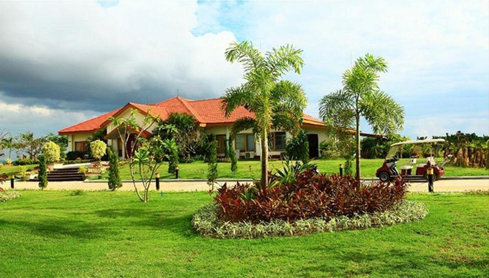 Myat Taw Win Hotel Naypyidaw Exterior foto